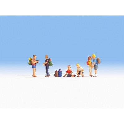 Noch 15873 HO Wanderer Couples Figures