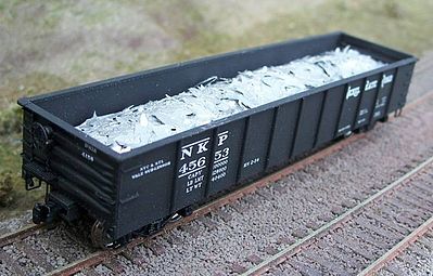 Motrak Models 81103 HO Scrap Aluminum Load for Accurail 41' Gondola