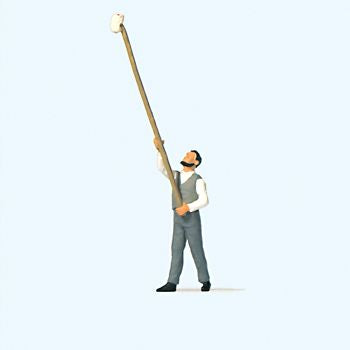 Preiser 28209 HO Man Picking Apples Figure