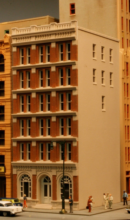 Lunde Studios 31 HO City Trust Building Plus Series Kit
