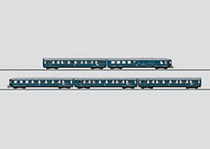 Marklin 42610 HO Scale German Federal Railroad (DB) Blue Gentian Pass Set