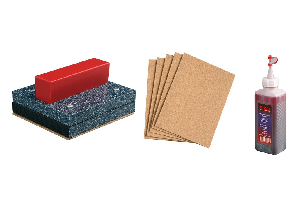Piko 35411 G Track Cleaning Set - Block, Pads, Fluid
