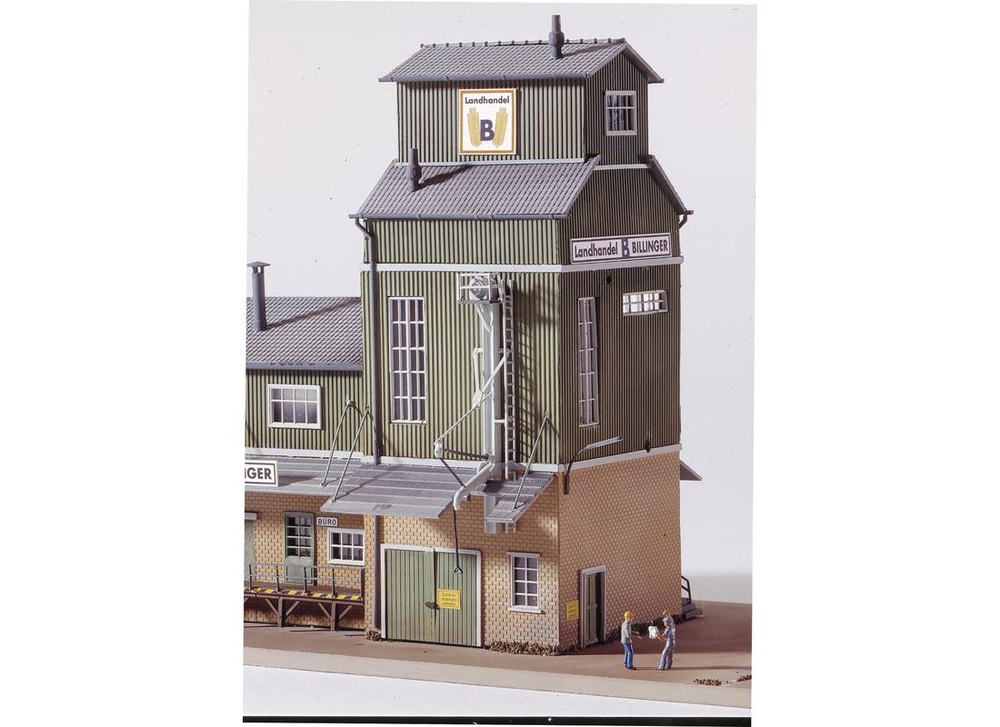 Piko 61114 HO Billinger's Co-Op Elevator Kit