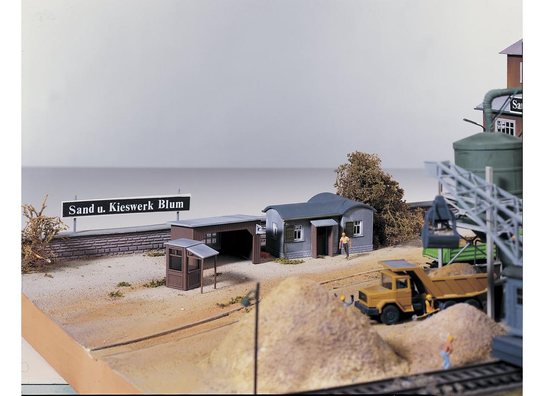 Piko 61127 HO Sand Works Sales Office Building Kit
