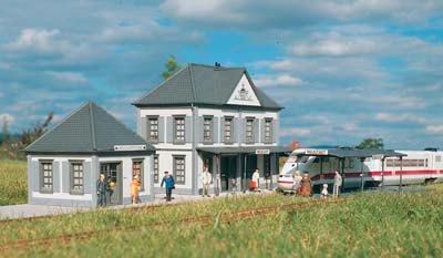 Piko 62030 G Neustadt Station Building Kit
