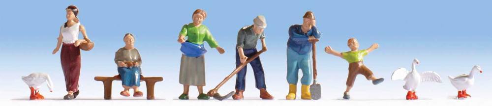 Walthers 949-6071 HO Farmers Includes Accessories Figures (Set of 9)