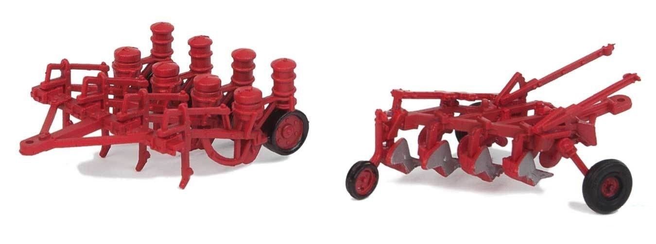 Walthers 949-4162 HO Assembled Red Farm Plow and Planter