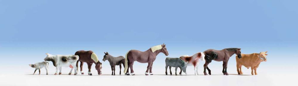 Walthers 949-6073 HO Assorted Large Farm Animal Figures (Set of 9)