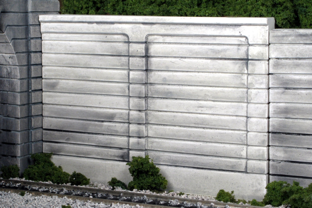 Monroe Models 114 HO RetainingWall Groove Concrete (Pack of 2)