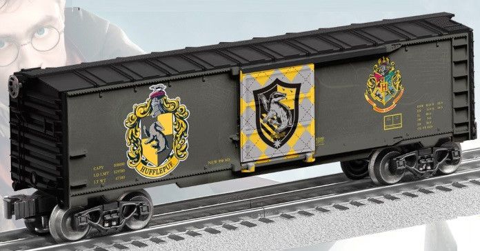 Lionel 6-83940 O Gauge Hogwarts Hufflepuff Boxcar