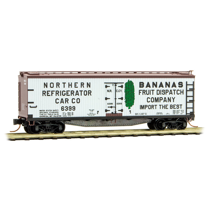 Micro-Trains 04900780 N NRCC 40’ Double Sheathed Wood Reefer #6399