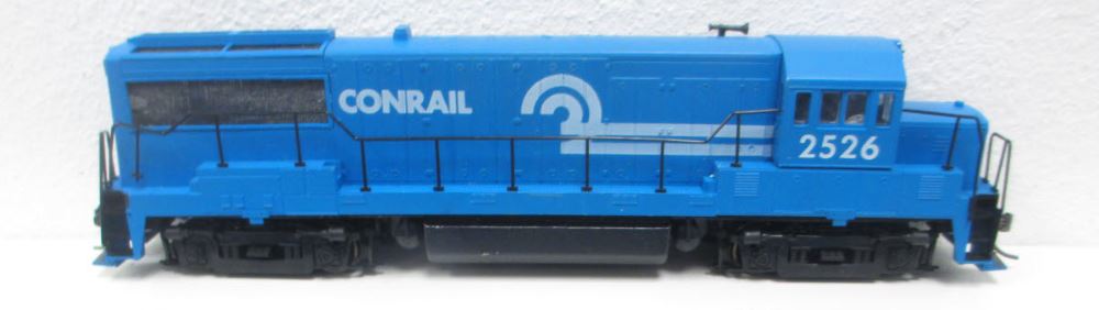 Stewart 7160 HO Conrail GE U25B Diesel Locomotive - No Sound #2526