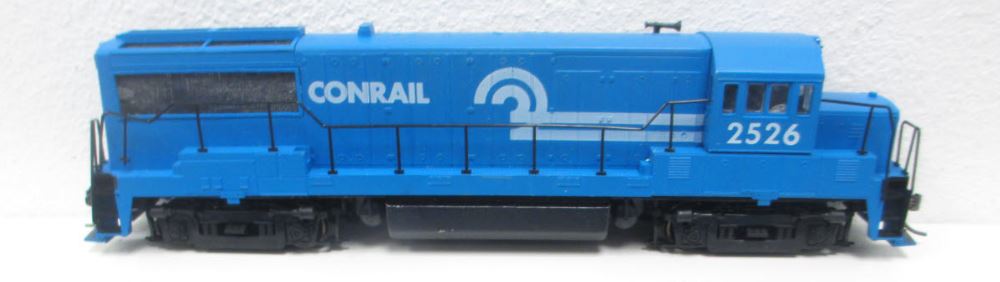 Stewart 7160 HO Scale Conrail GE U25B Diesel Locomotive #2526