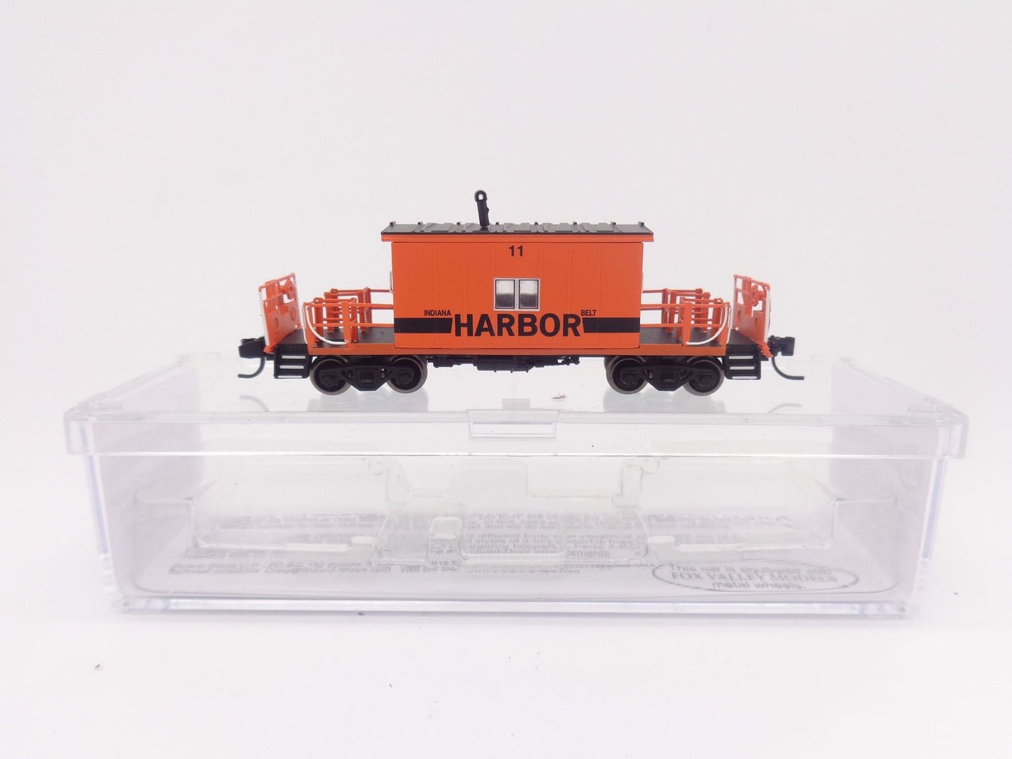 Bluford Shops 24291 N Indiana Harbor Belt Short-Roof Transfer Caboose #11