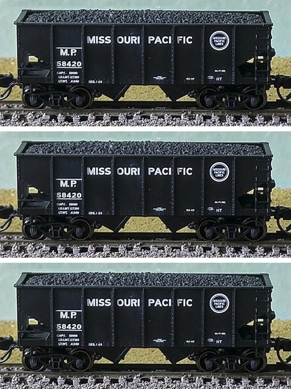 Bluford Shops 60393 N Missouri Pacific 2-Bay USRA Hopper (3)