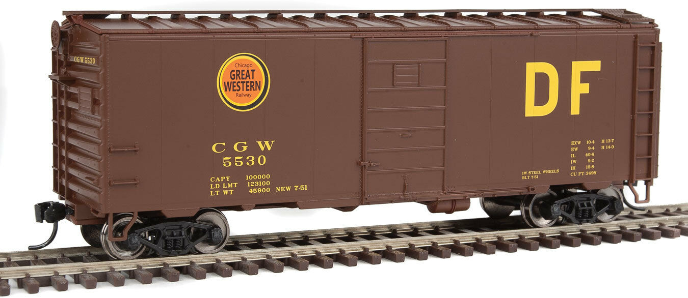 Walthers 910-1402 HO Chicago Great Western 40' PS-1 Boxcar Ready to Run #5530