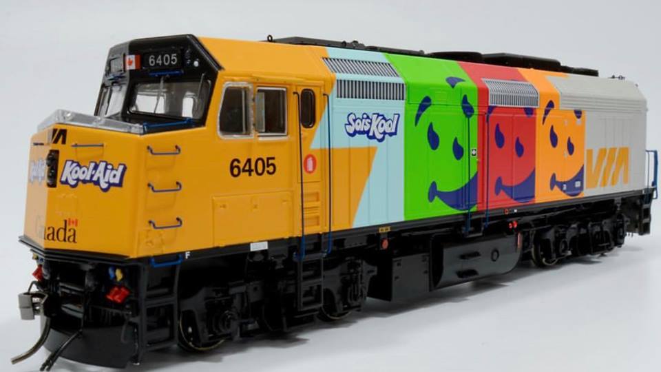Rapido Trains 80555 HO VIA Kool-Aid EMD F40PH-2D Diesel Loco Sound/DC/DCC #6405