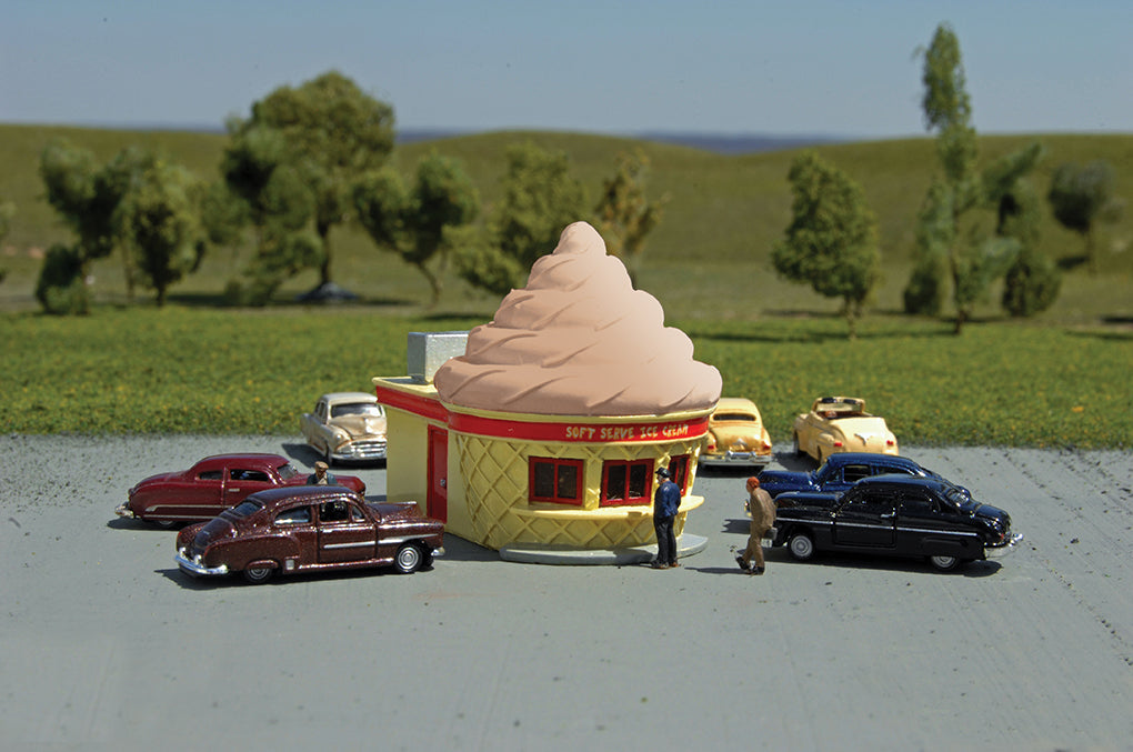 Bachmann 35256 N SceneScapes Ice Cream Stand - Chocolate Building Kit