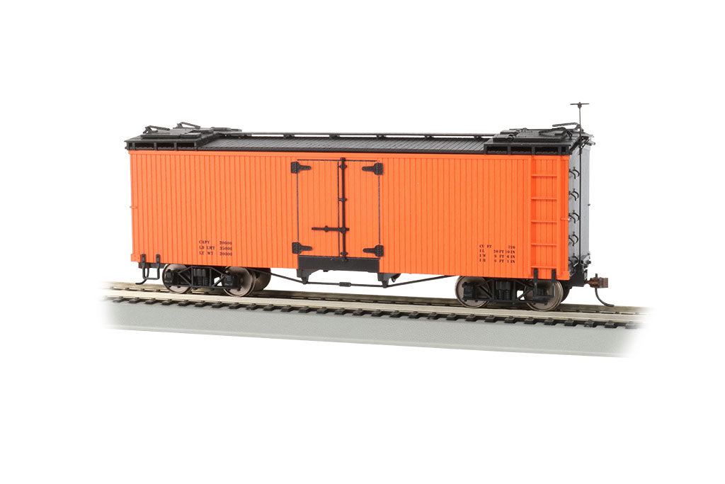 Bachmann 27497 On30 Data Only Orange with Black Roof and Ends Reefer