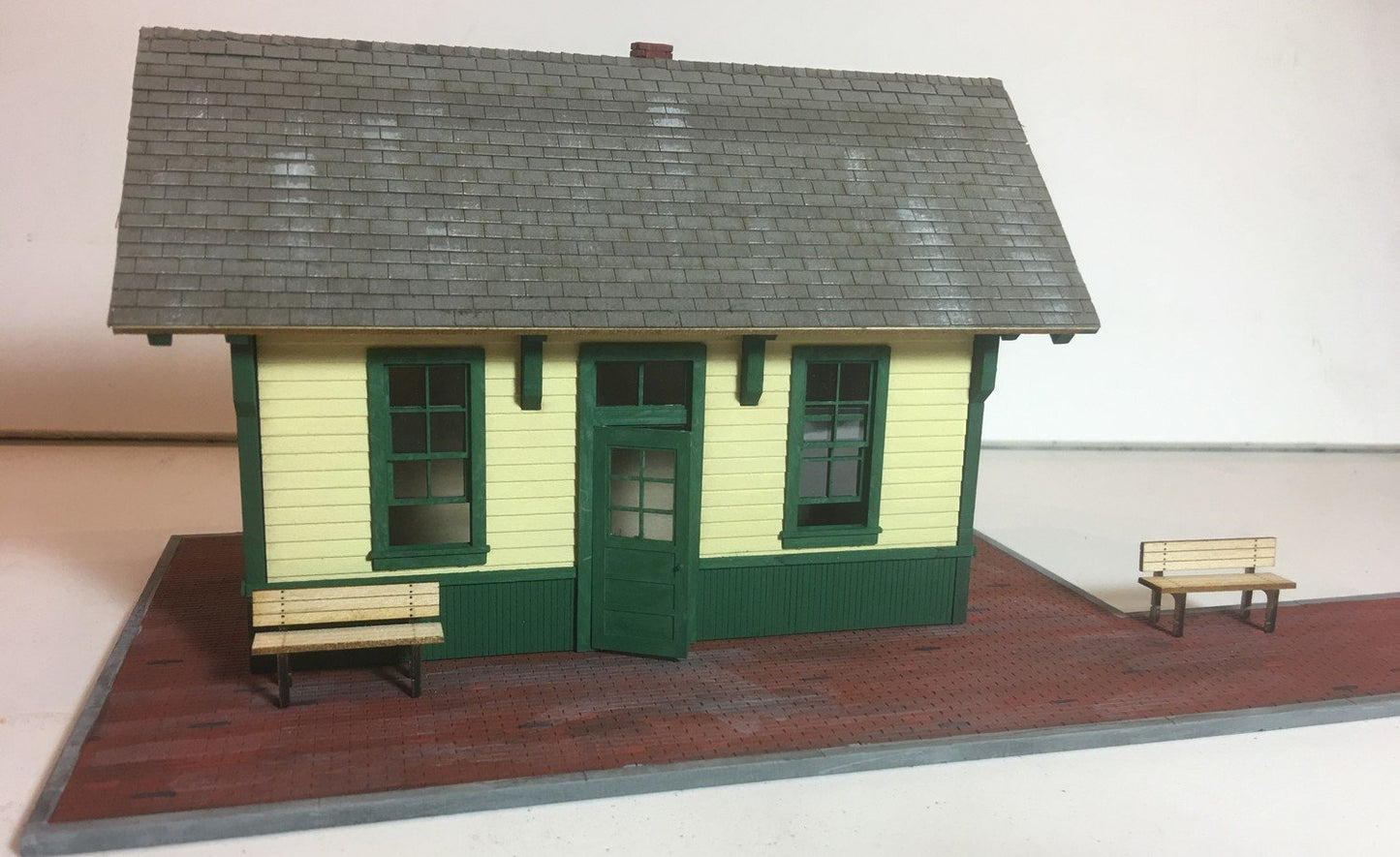 Motrak Models 43003 O Little Depot Laser Cut Wood Kit