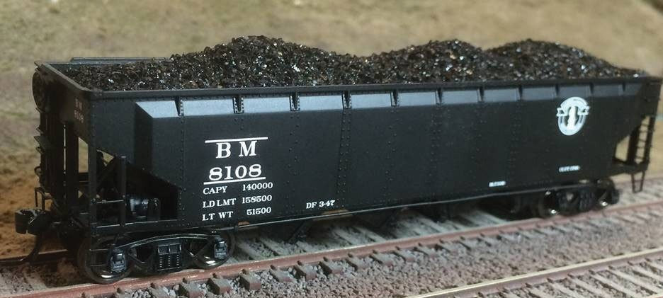 Motrak Models 81920 HO Broadway Limited Hopper Coal Load (Pack of 2)