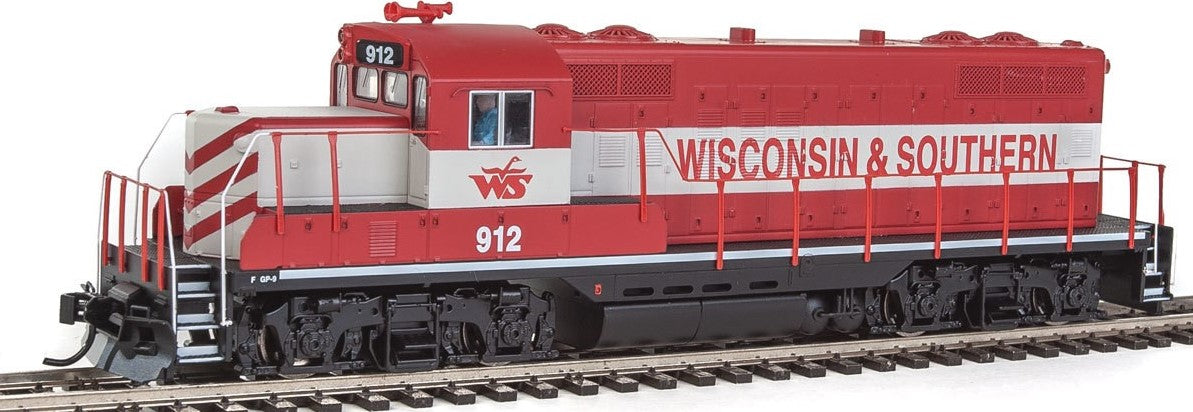 Walthers 910-20413 HO Wisconsin & Southern EMD GP9 Phase II Diesel Loco #912