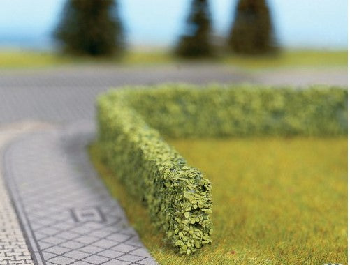 Walthers 949-1302 HO Light Green Tall Hedges