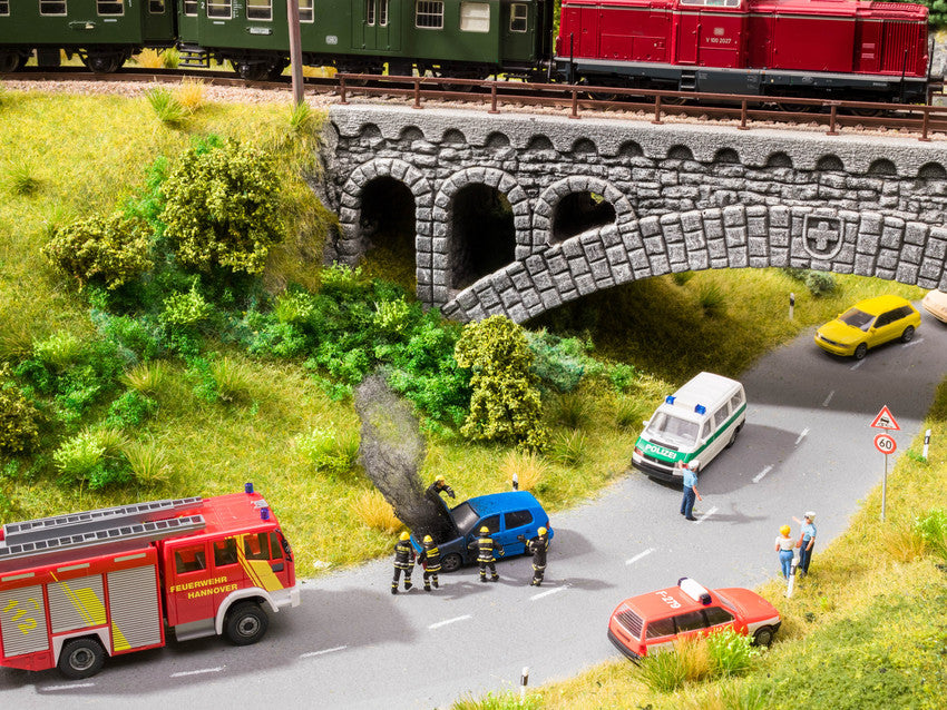 Noch 12842 HO Fire Brigade Operation with Sound Figures (Set of 7)