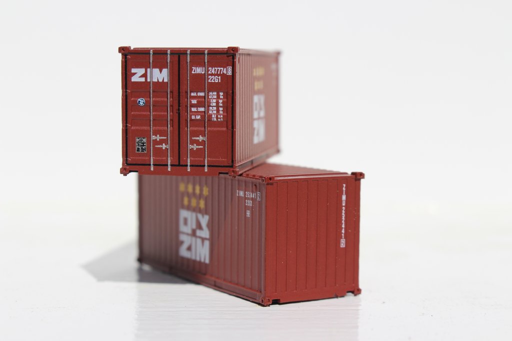 JTC Model Trains 205341 N ZIM 20'''' Std Corrugated Container w/Magnetic System