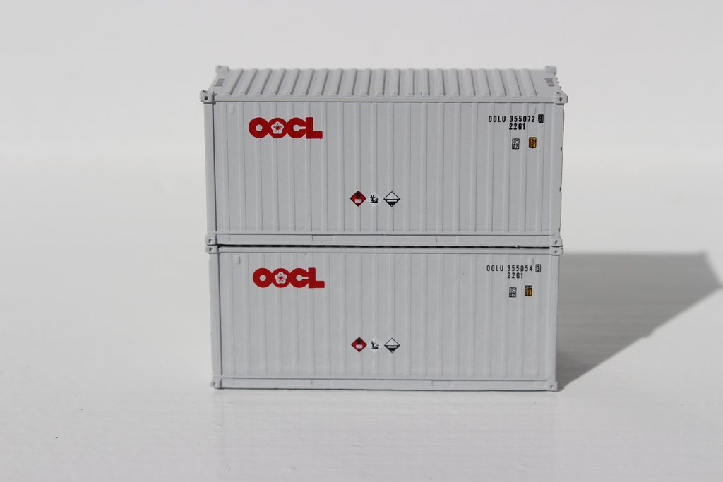 JTC Model Trains 205308 N OOCL 20' Standard Height Containers w/Magnetic System