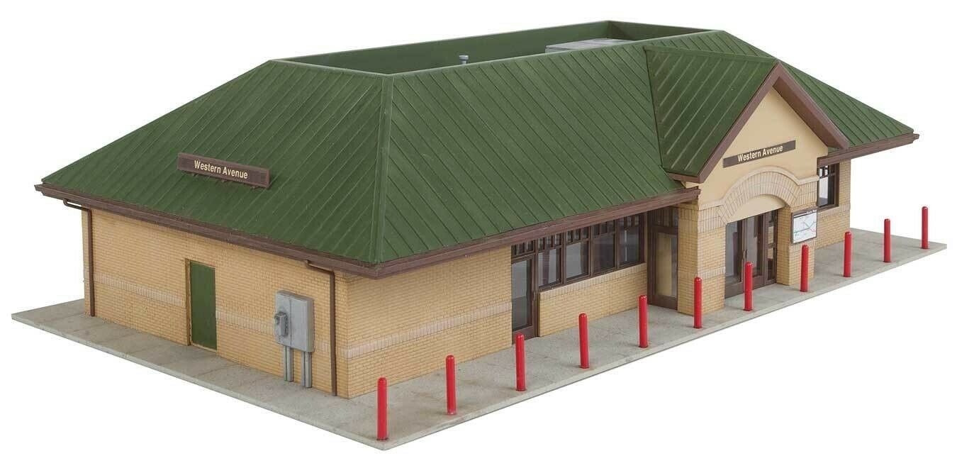 Walthers 933-4095 HO Modern Suburban Station Building Kit