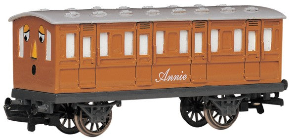 Bachmann 76094 N Scale Thomas & Friends Annie Coach
