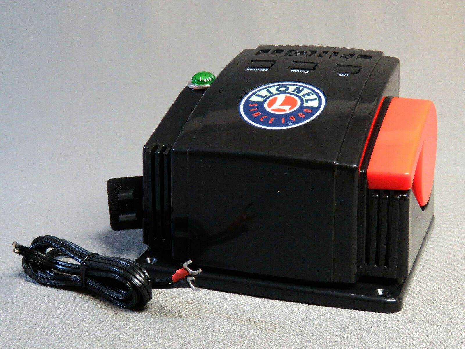 Lionel 6-70030 O CW-30 Watt Transformer Train Power Pack Source Control