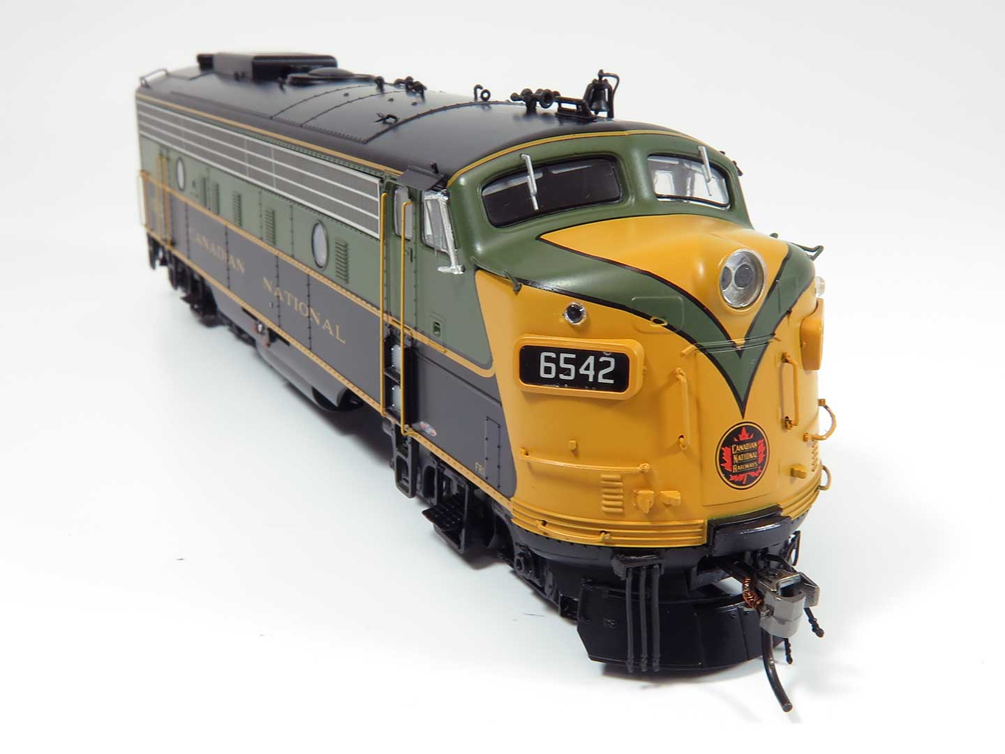 Rapido Trains 220573 HO Canadian National GMD FP9A Diesel Locomotive #6542