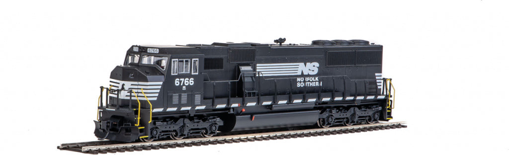 Walthers 910-19719 HO Norfolk Southern EMD SD60M Diesel Locomotive #6766 w/DCC