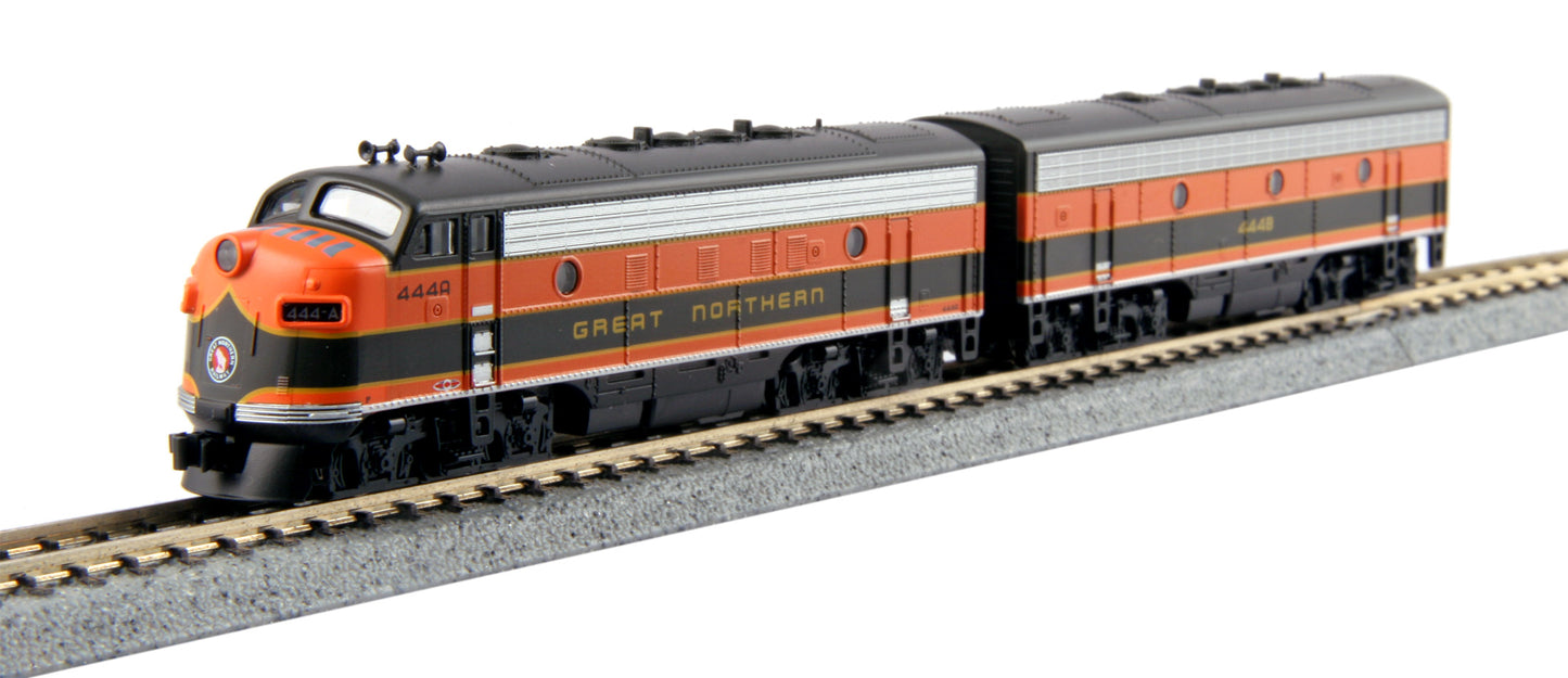 Kato 106-0420-DCC N GN EMD F7A & F7B Diesel Locomotive w/DCC #444A,444B