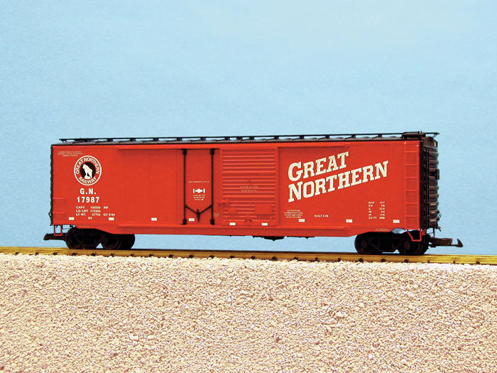 USA Trains R19305C G Great Northern 50' Steel Boxcar w/Plug/Steel Double Door