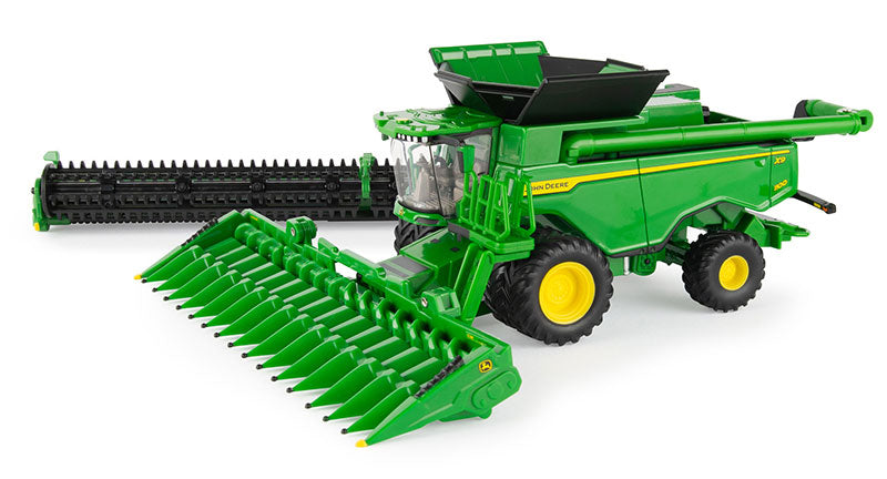 Ertl 45735 1:64 John Deere X9 1100 Combine with Duals - LP77351
