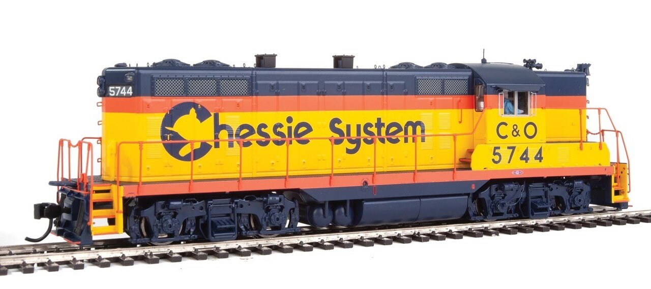Walthers 920-42403 HO Chessie C&O EMD GP7 Diesel Locomotive w/Sound & DCC #5744