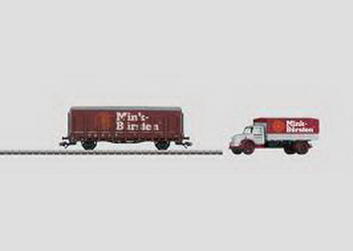 Marklin 48112 HO Mink-Bursten Flatcar with Container and Delivery Truck