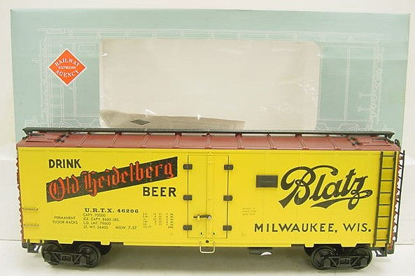 Aristo-Craft 46206 G Scale Blatz Beer Refrigerator Car