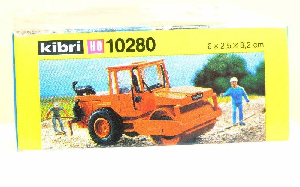 Kibri 10280 1:87 Hamm Road Roller