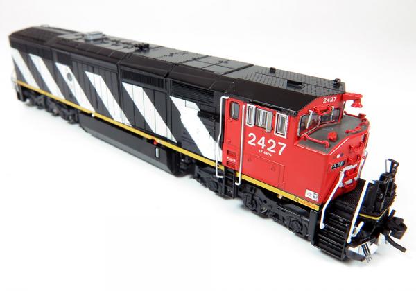 Rapido Trains 540007 N Canadian National GE Dash 8-40CM Diesel Locomotive #2435