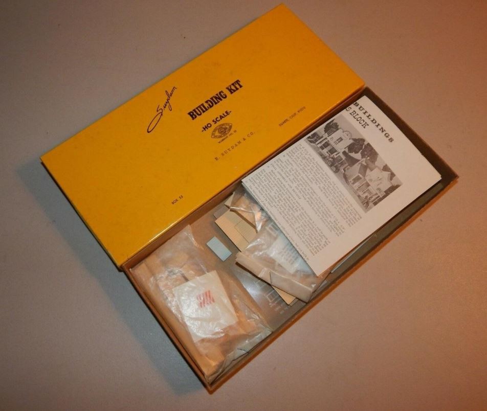 Suydam 573 HO Old Town Business Block Buildings Kit (Box of 2)