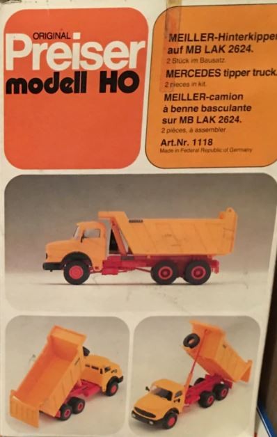 Preiser 1118 HO Mercedez-Benz Tipper Truck Plastic Model Kit