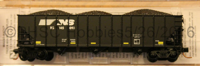 Micro-Trains 10800282 N NS 100-Ton 3-Bay Rib Side Open Hopper w/Load #145093