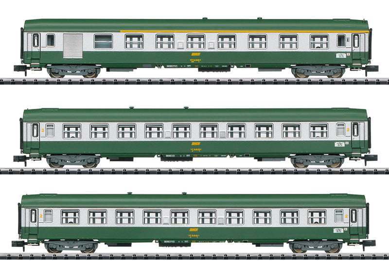 Trix 15502 N SNCF Nizza - Paris Express Train Passenger Car Set (Set of 3)