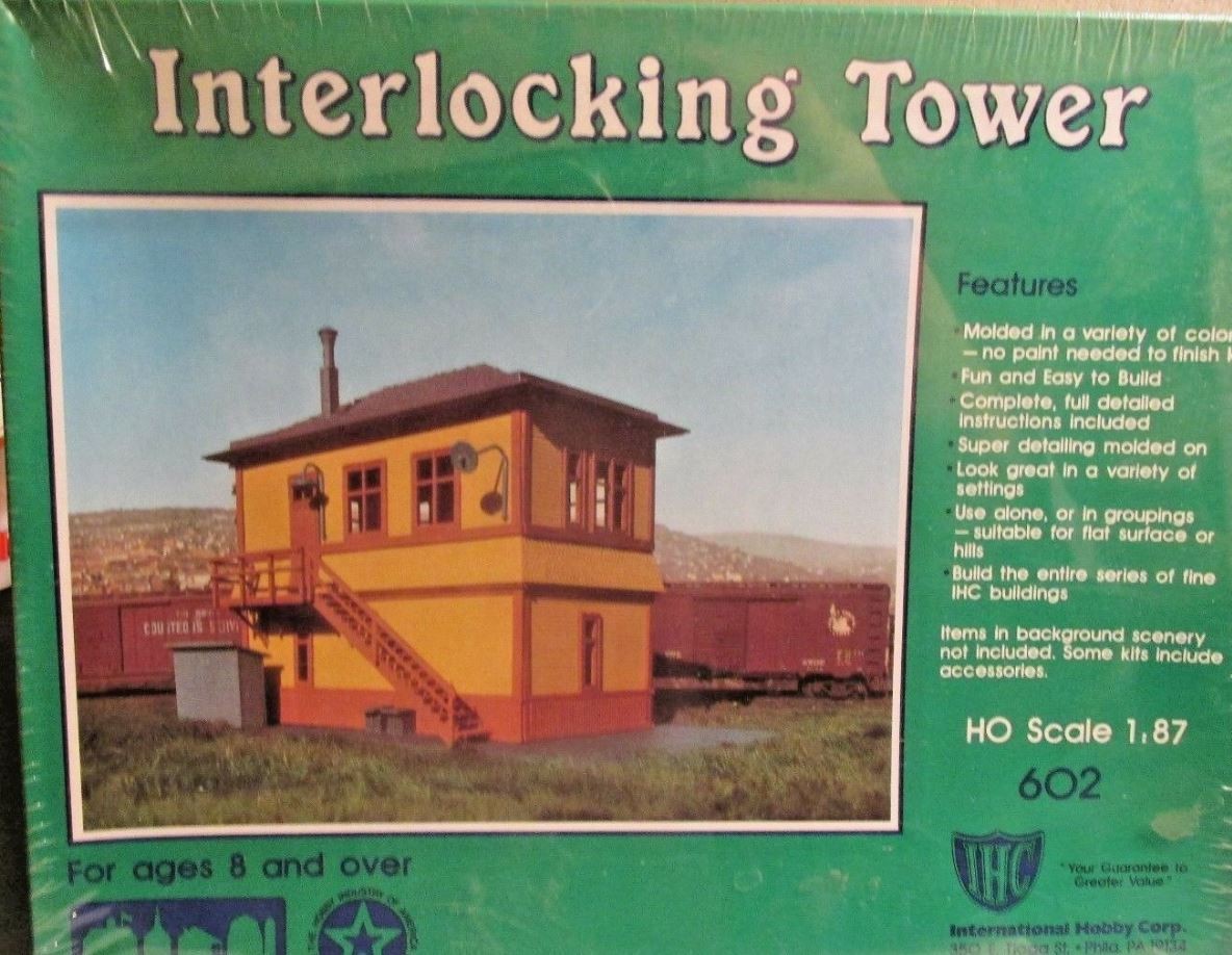 IHC 602 HO Scale Interlocking Tower Building Plastic Kit