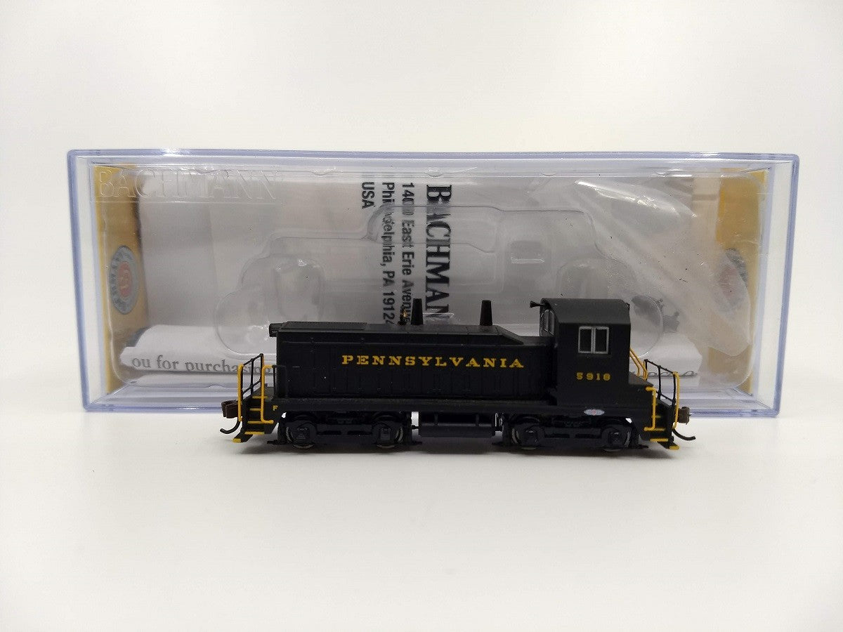 Bachmann 61653 N PRR NW-2 Diesel Switcher Locomotive #5918
