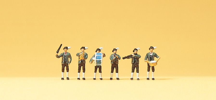 Preiser 79120 N Bavarian Musicians in Traditional Costumes Figures (Set of 6)